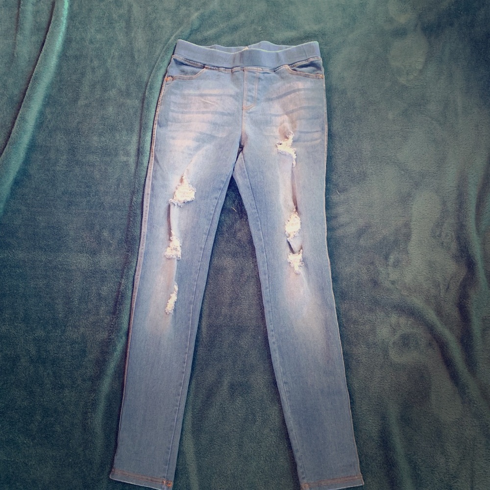 Never worn jeggings, so comfy and flattering!